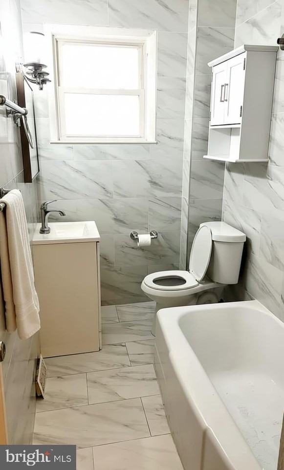 24 W Hancock St - Photo 6 of 9