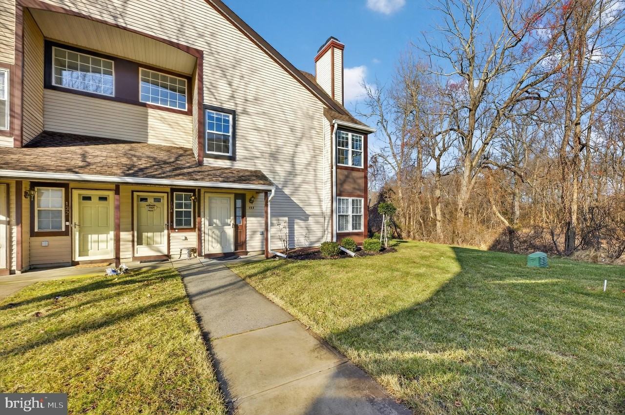 133 Andover Pl - Photo 5 of 20