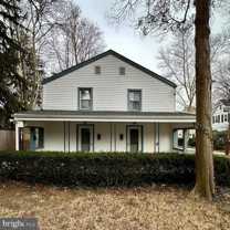 2 Titus Ave Apt 2 #2 - Photo 1 of 1