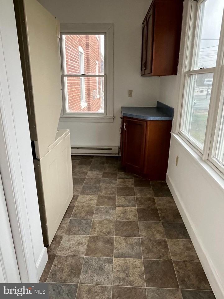 5 Ehst Rd - Photo 5 of 23