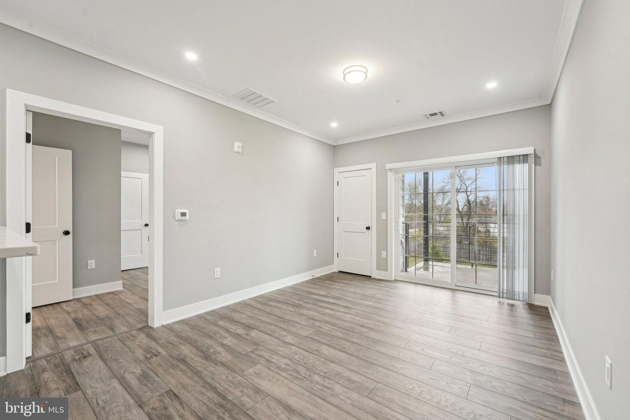 2421 Bristol Rd Unit 210 #210 - Photo 7 of 17