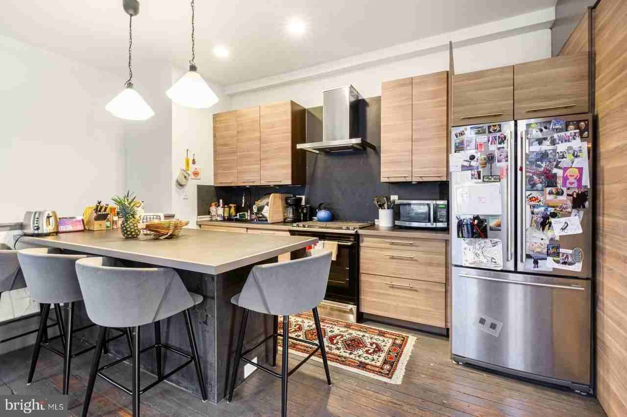 2318 E York St Apt 1 #1 - Photo 7 of 24