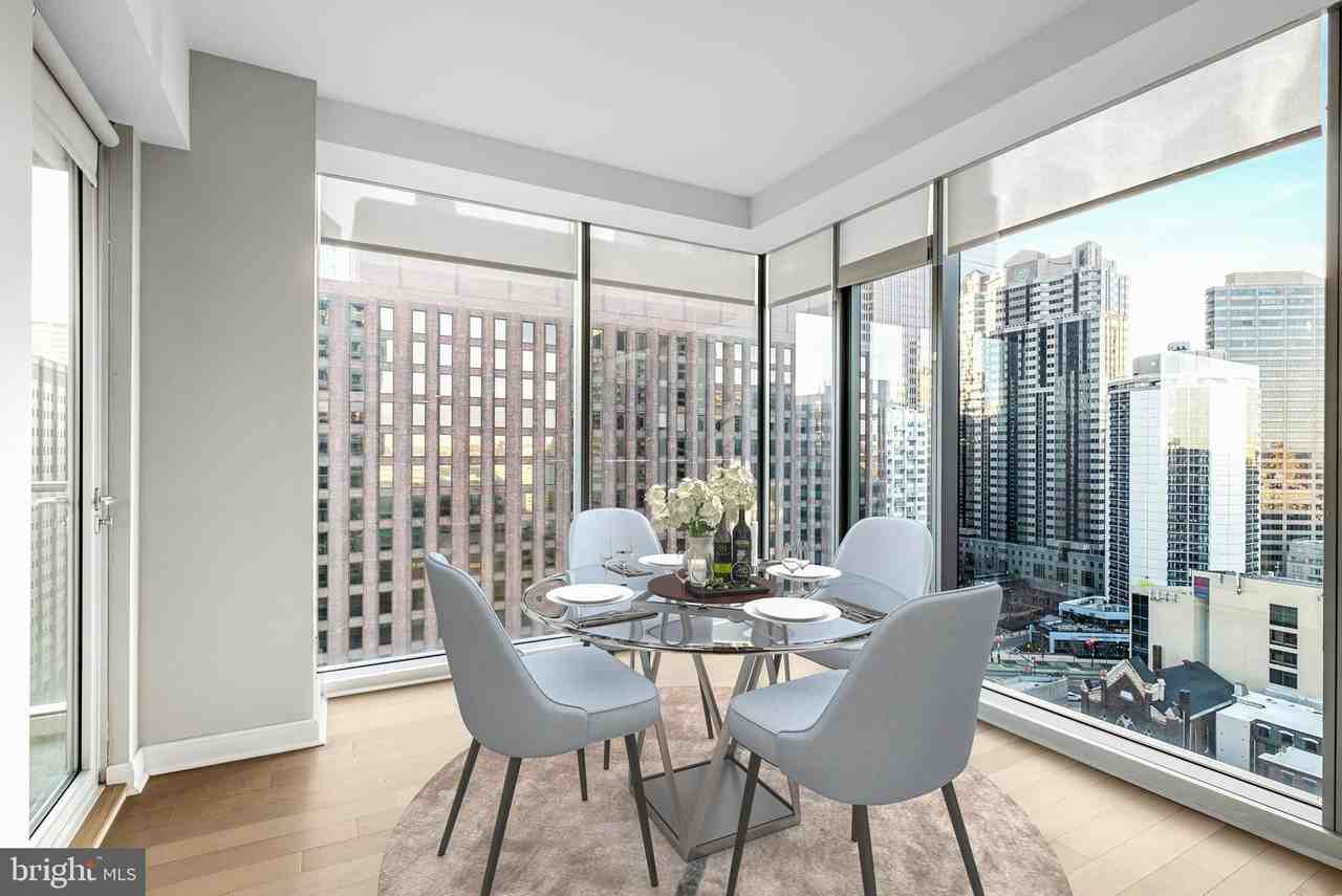 200 N 16th St Apt 1511 #1511 - Photo 4 of 50