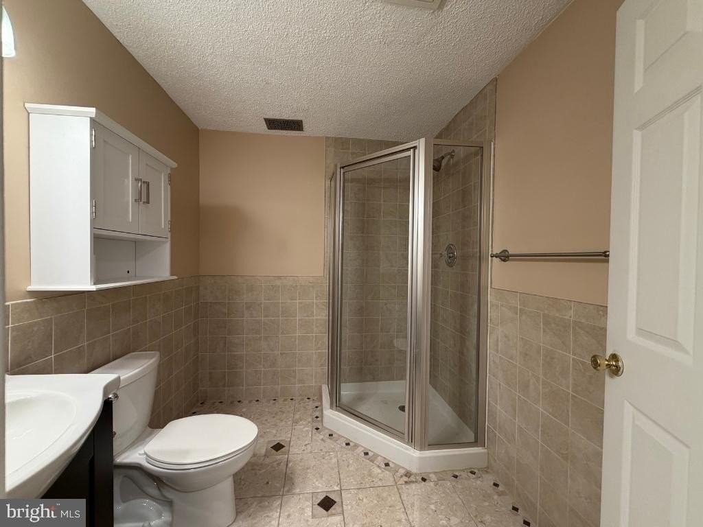 6502 Brick Hearth Ct - Photo 6 of 22