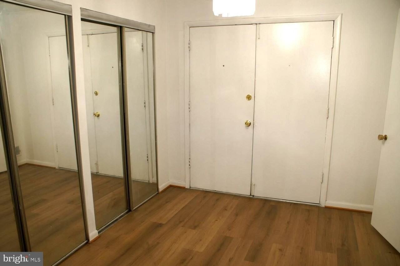 9507 Barcellona Ct - Photo 7 of 45