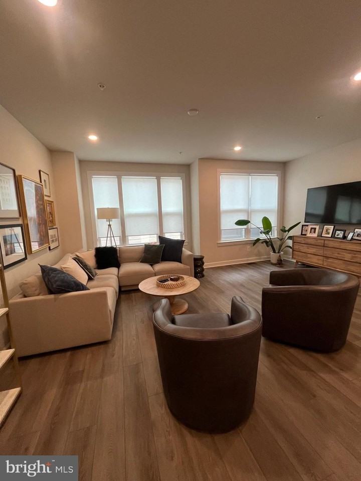 209 Market Sq Nw Unit 17 #17 - Photo 5 of 26