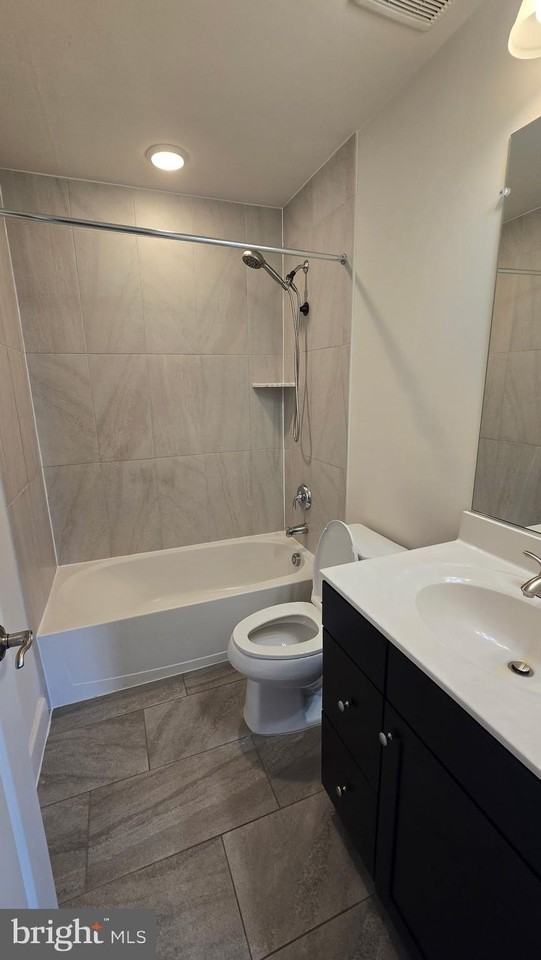 8754 Elsing Green Dr - Photo 6 of 7