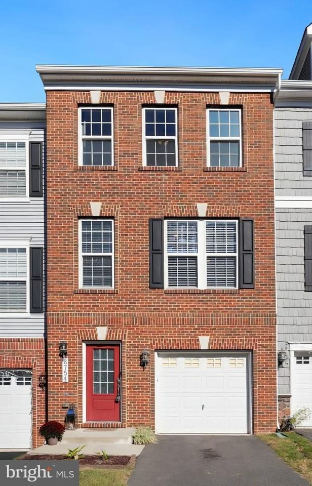 8754 Elsing Green Dr - Photo 7 of 7