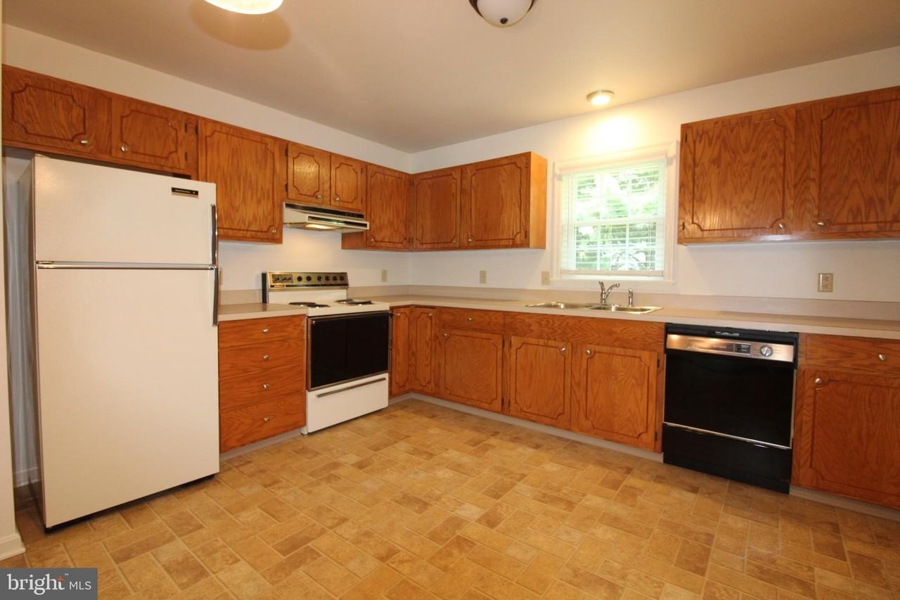 316 Shenandoah Ave - Photo 4 of 16