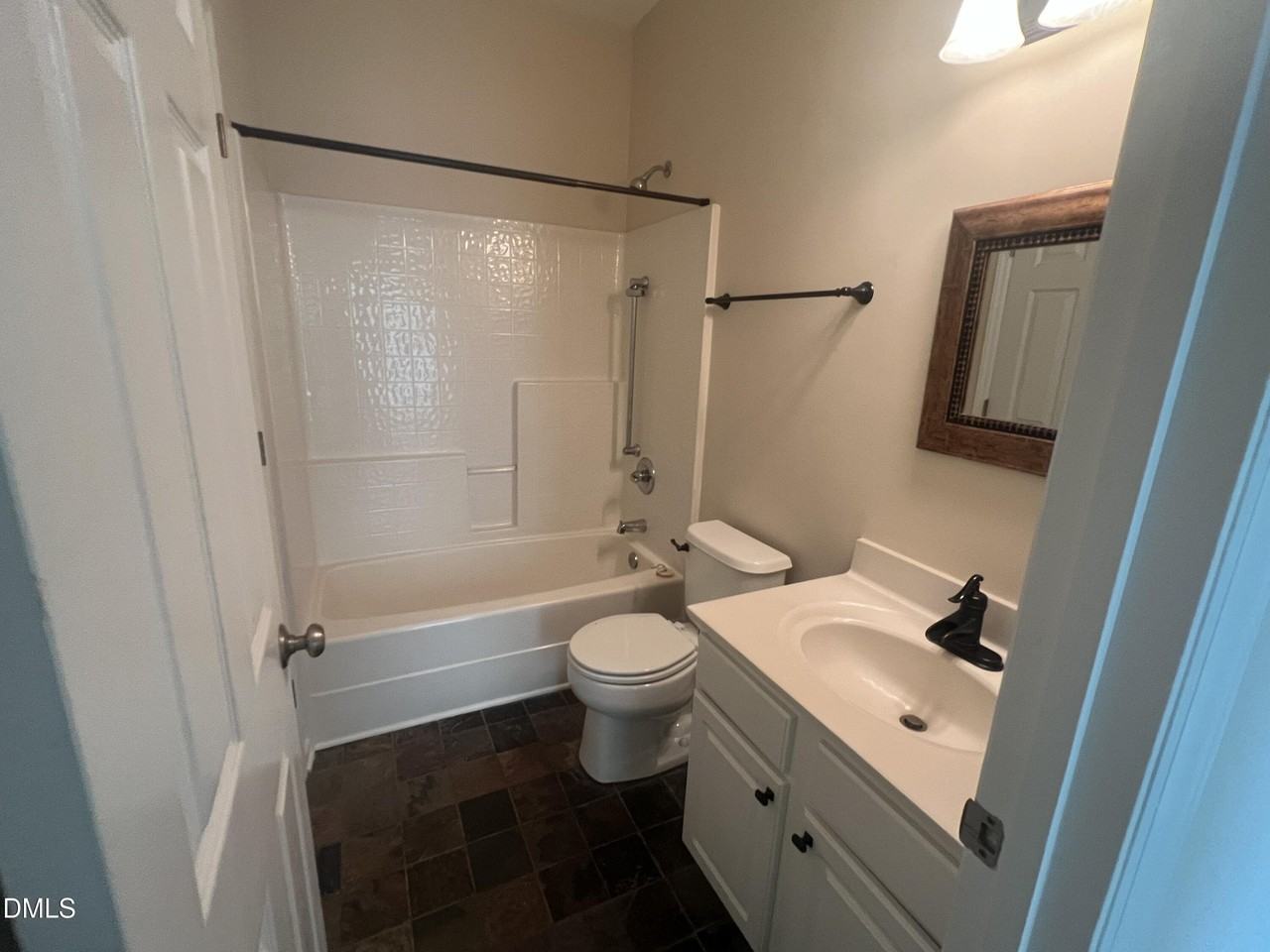 1221 Claret Ln - Photo 3 of 18