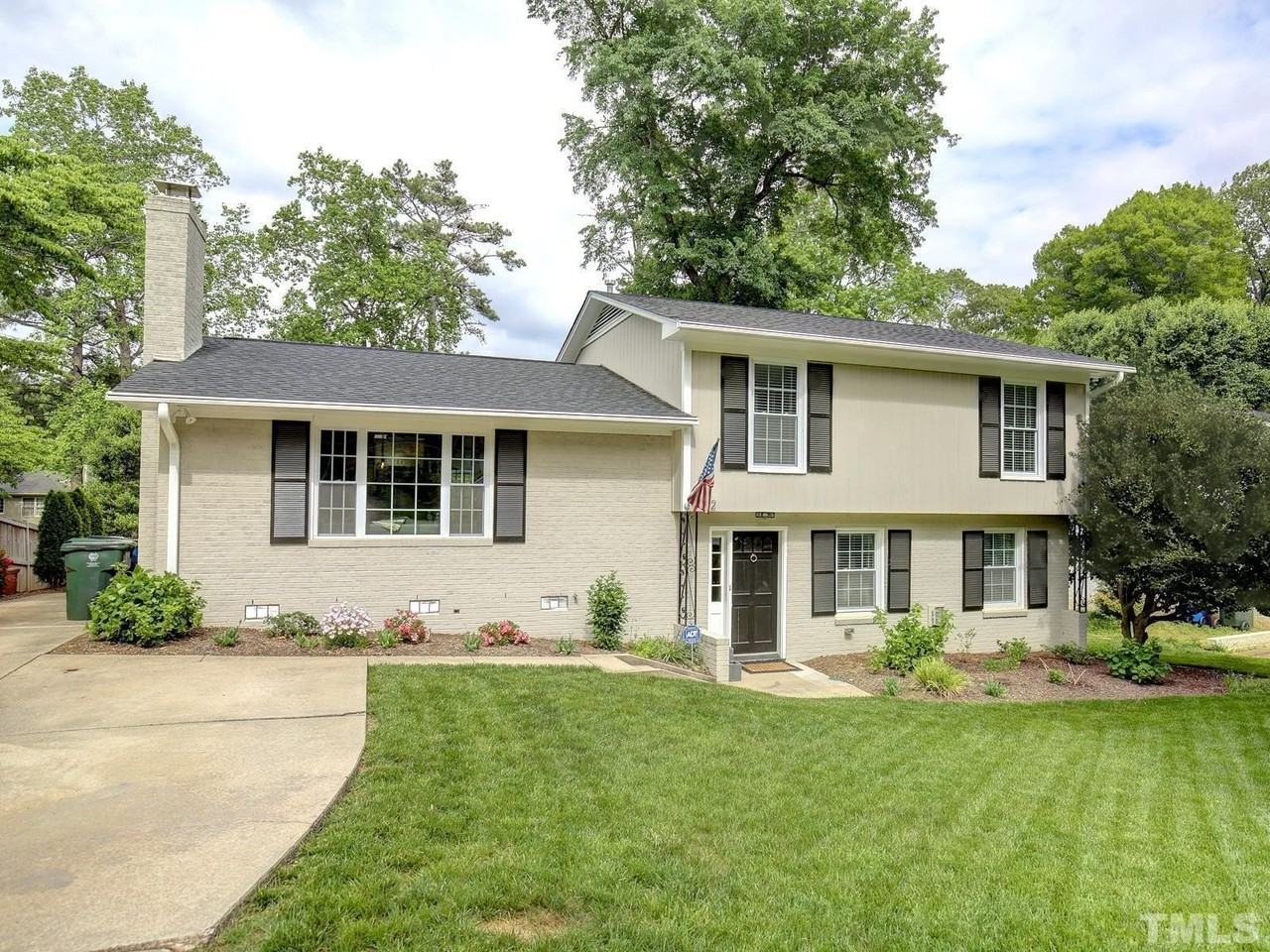 4902 Lakemont Dr - Photo 2 of 43