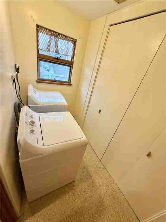 28 Union St - Photo 6 of 9