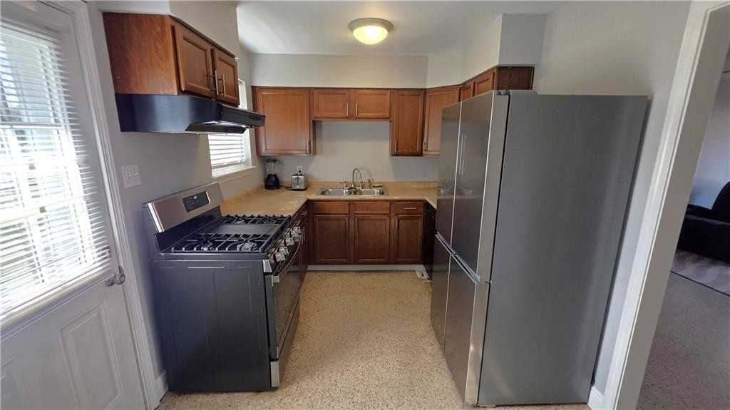 510 Omega St ##15a - Photo 7 of 13