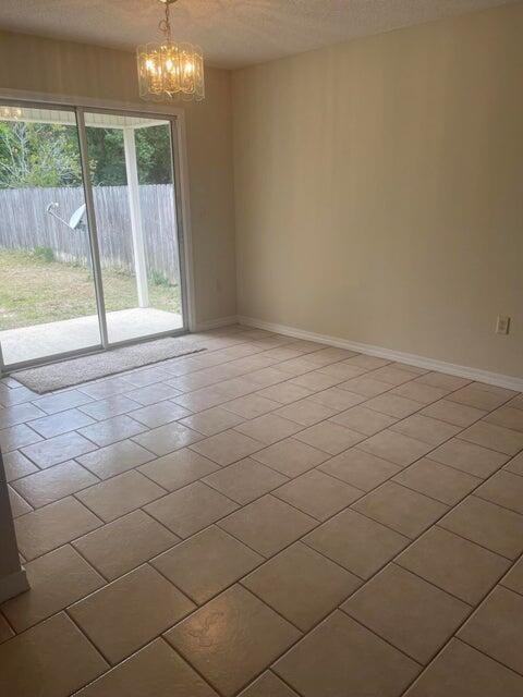 28 Howard St - Photo 6 of 11