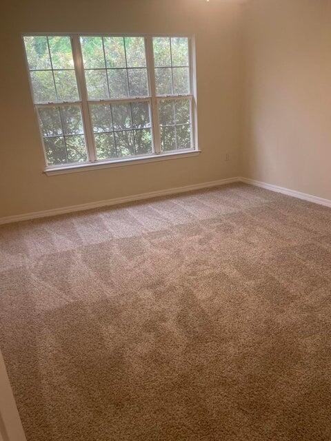 28 Howard St - Photo 7 of 11