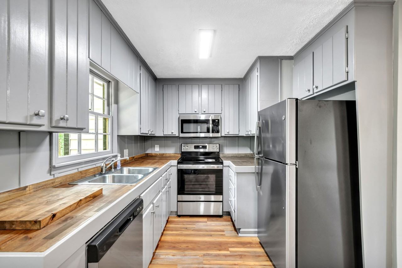 5902 Cumming Hwy #1 - Photo 2 of 35