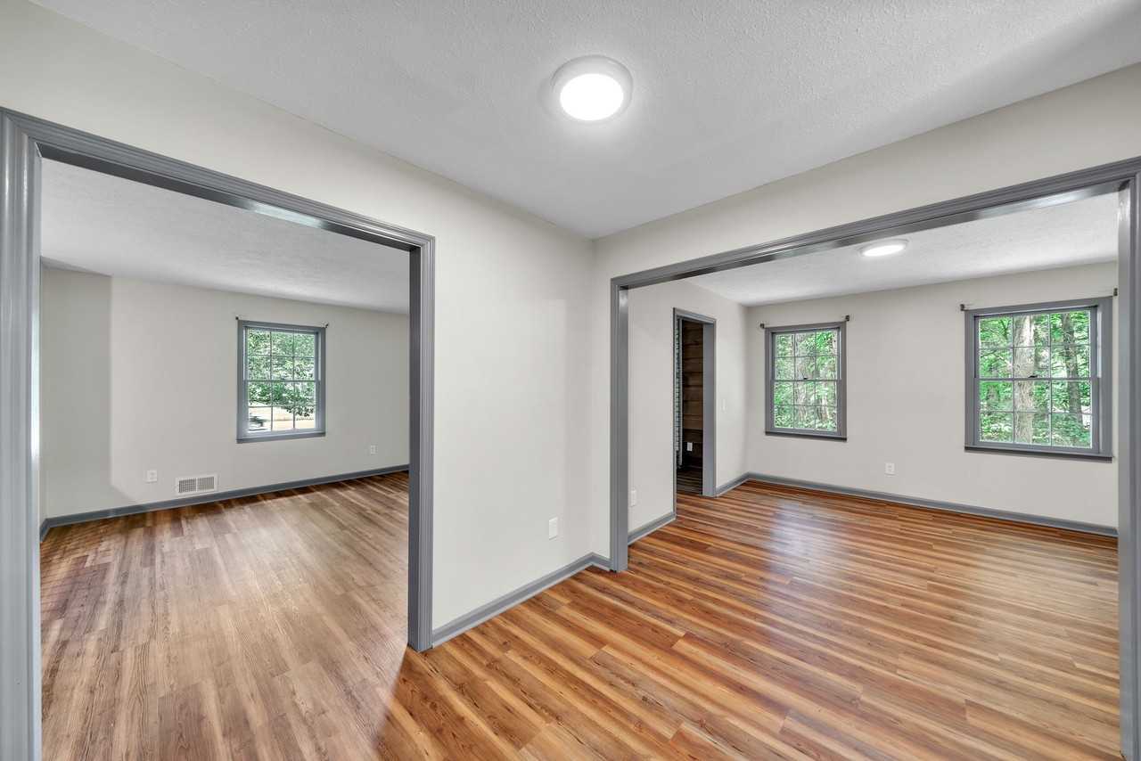 5902 Cumming Hwy #1 - Photo 4 of 35