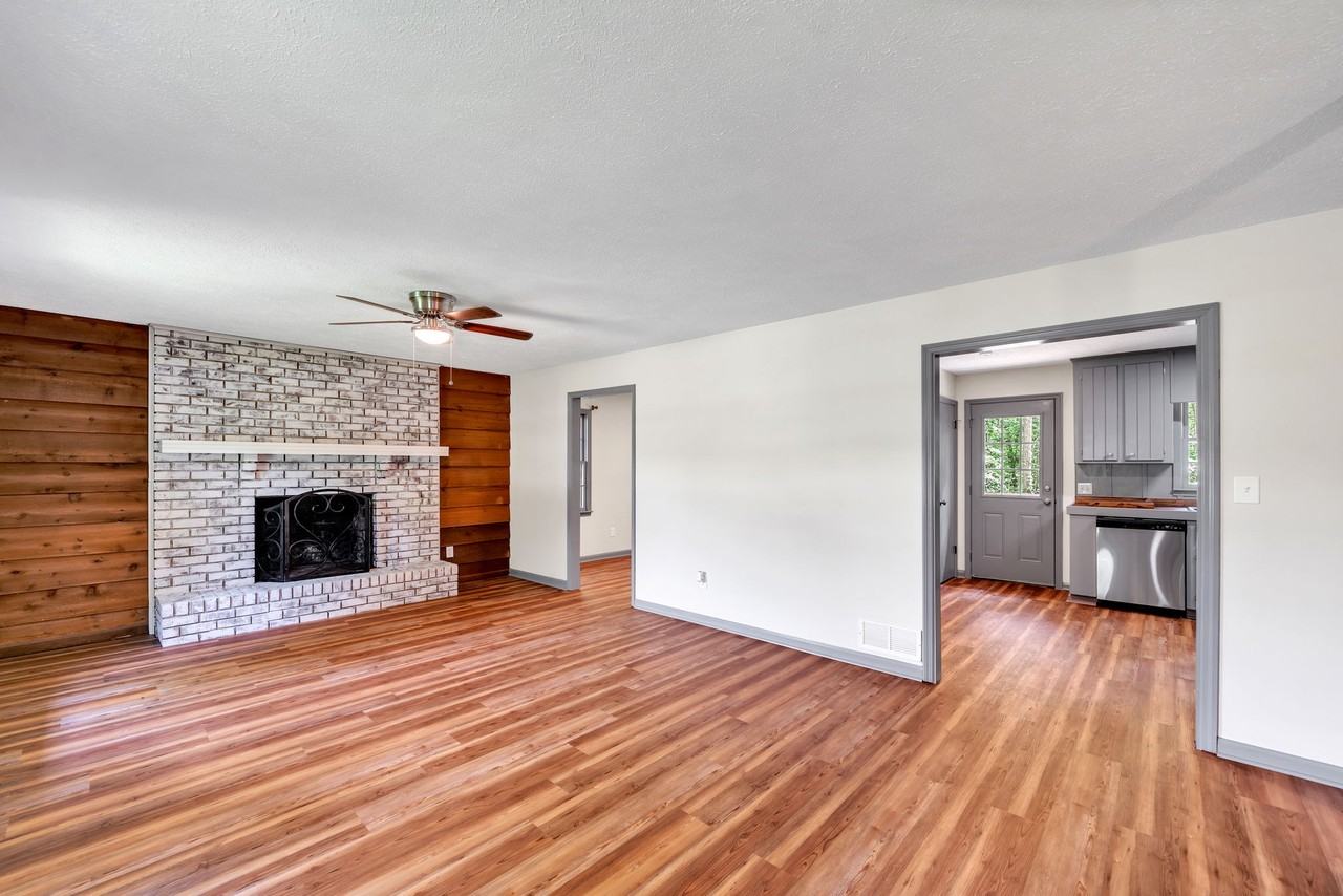 5902 Cumming Hwy #1 - Photo 6 of 35