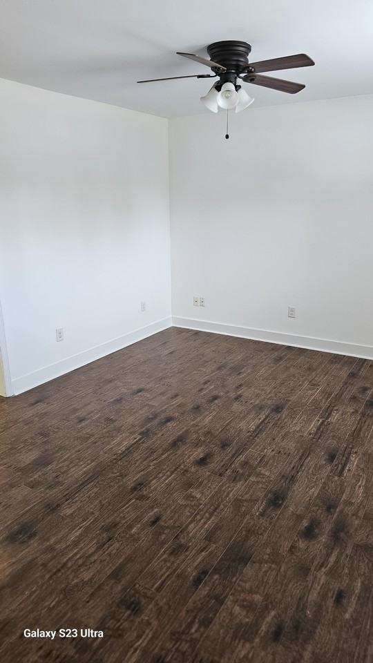 912 Laurel Ln #1 - Photo 2 of 28