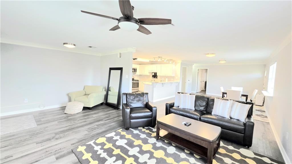 150 Forest Dr - Photo 3 of 22