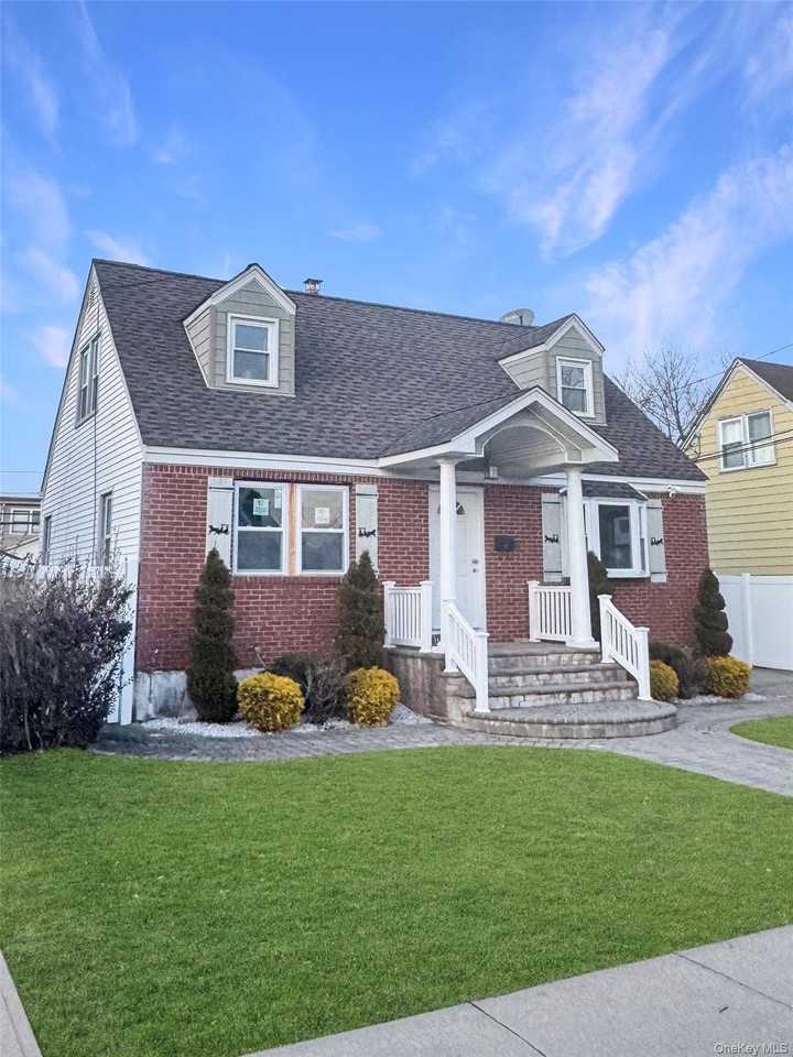 741 Salem Rd - Photo 2 of 19