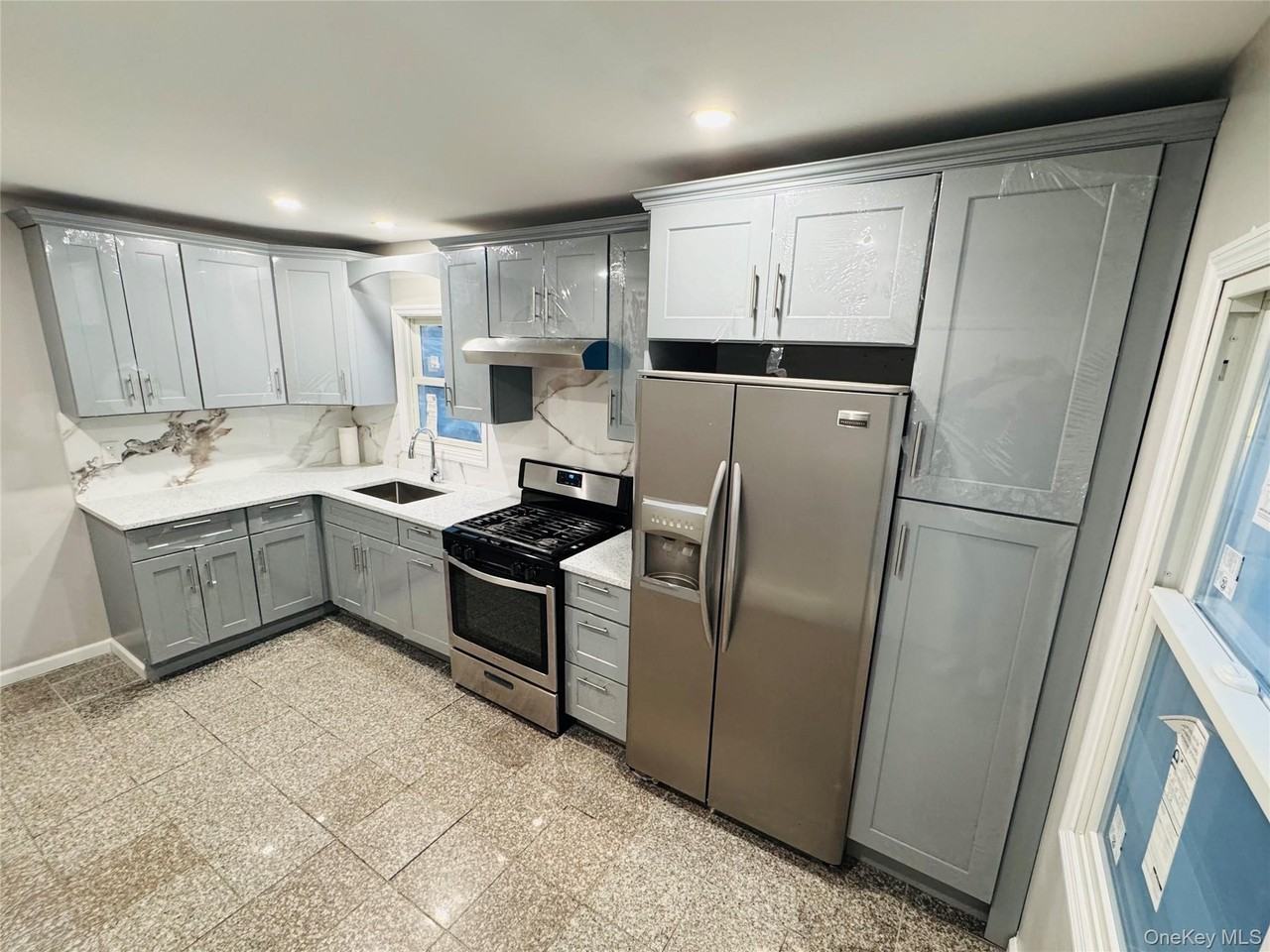 741 Salem Rd - Photo 6 of 19