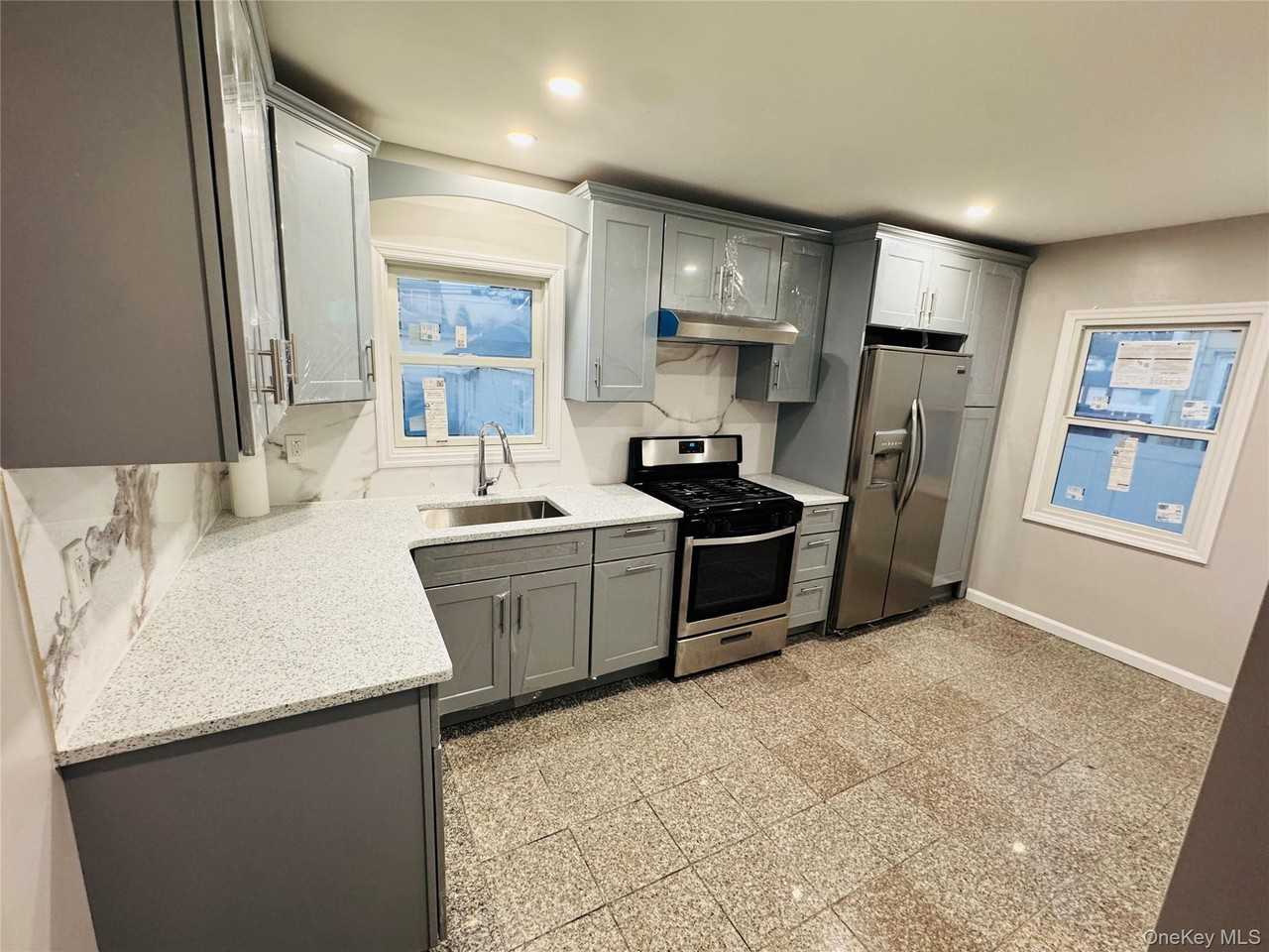 741 Salem Rd - Photo 7 of 19