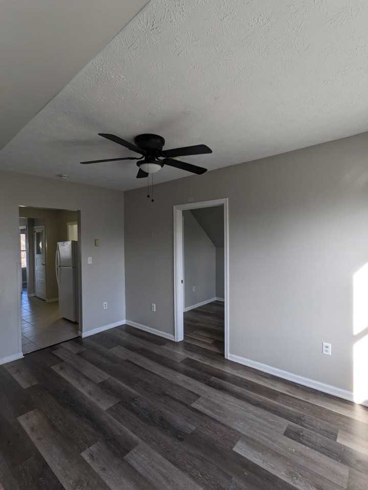 3536 W 47th St #1 - Photo 2 of 12