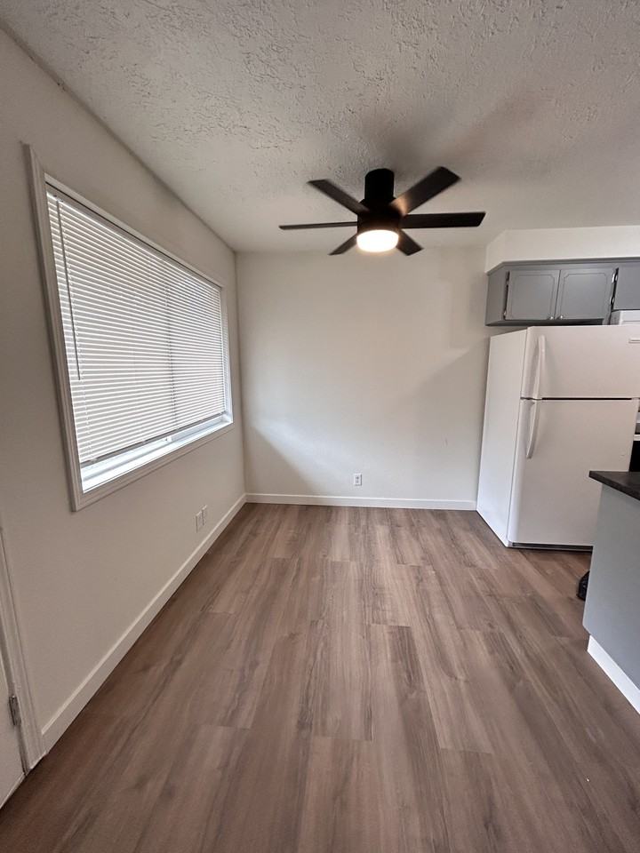 1222 Nw Couch St - Photo 5 of 18