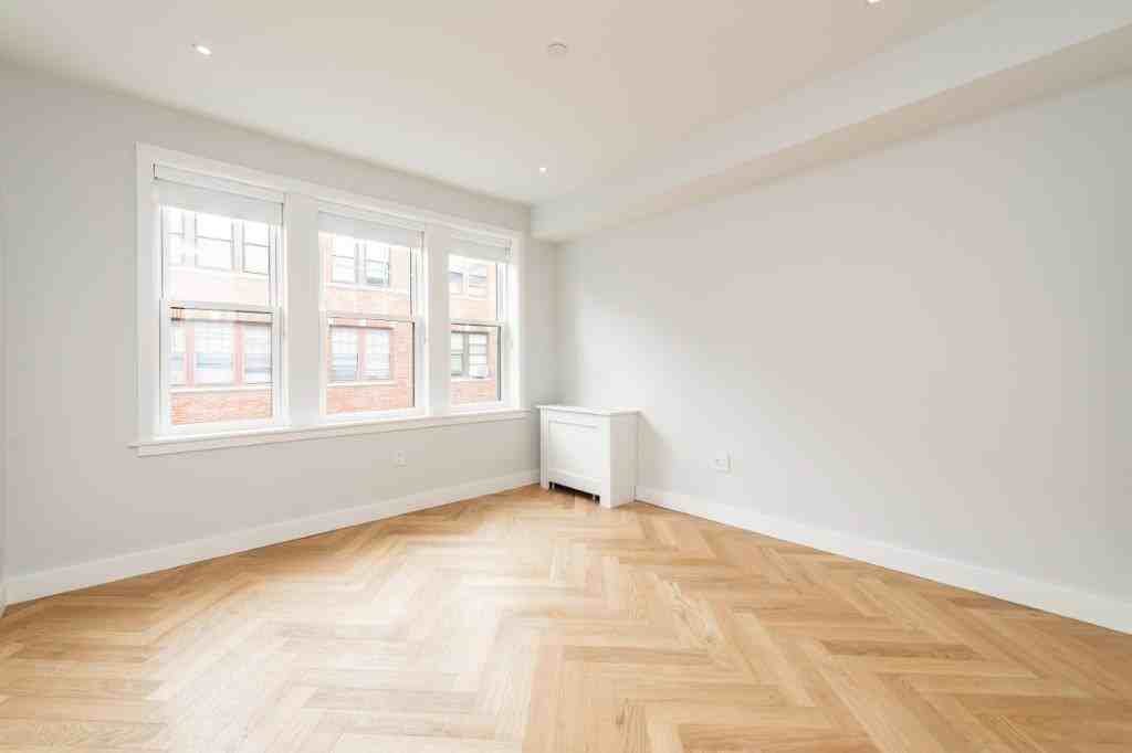 22 Forest St #31 - Photo 5 of 11