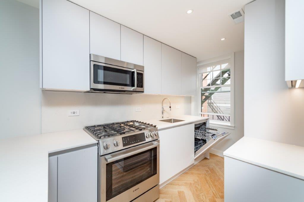 22 Forest St #31 - Photo 6 of 11