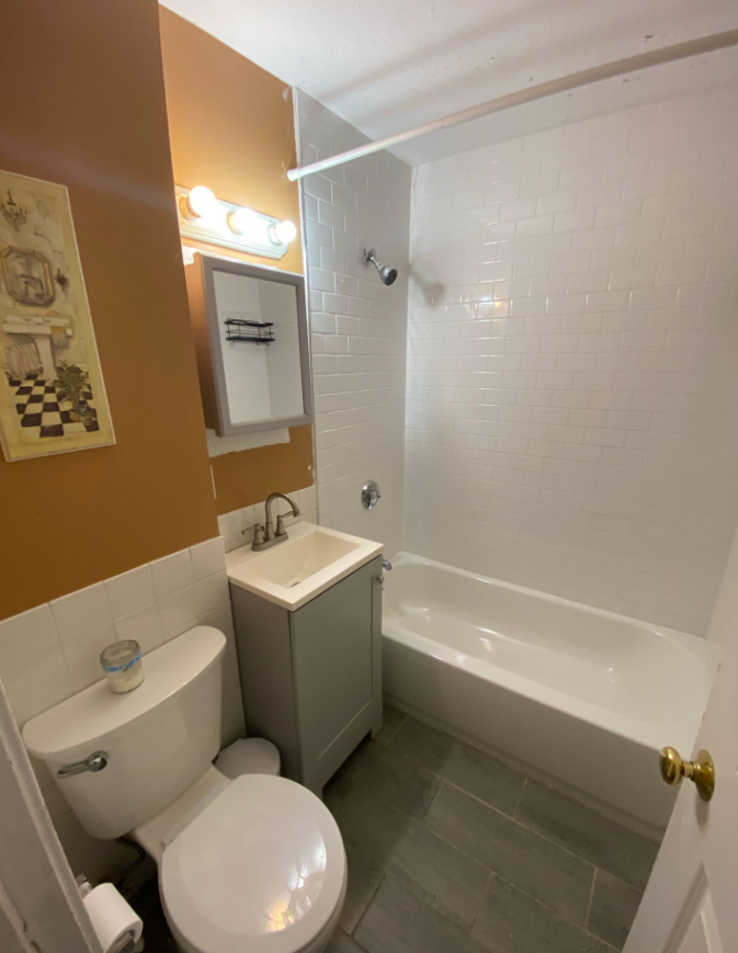 825 Huntington Ave #3 - Photo 7 of 7