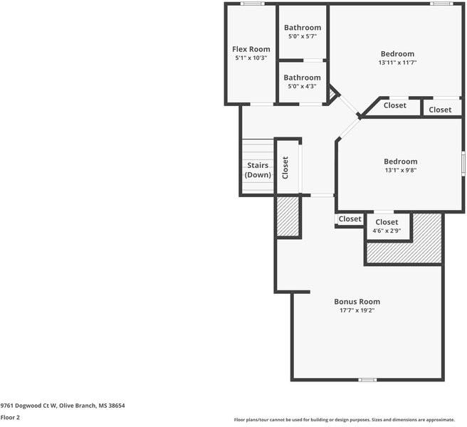 9761 Dogwood Ct W - Photo 3 of 17