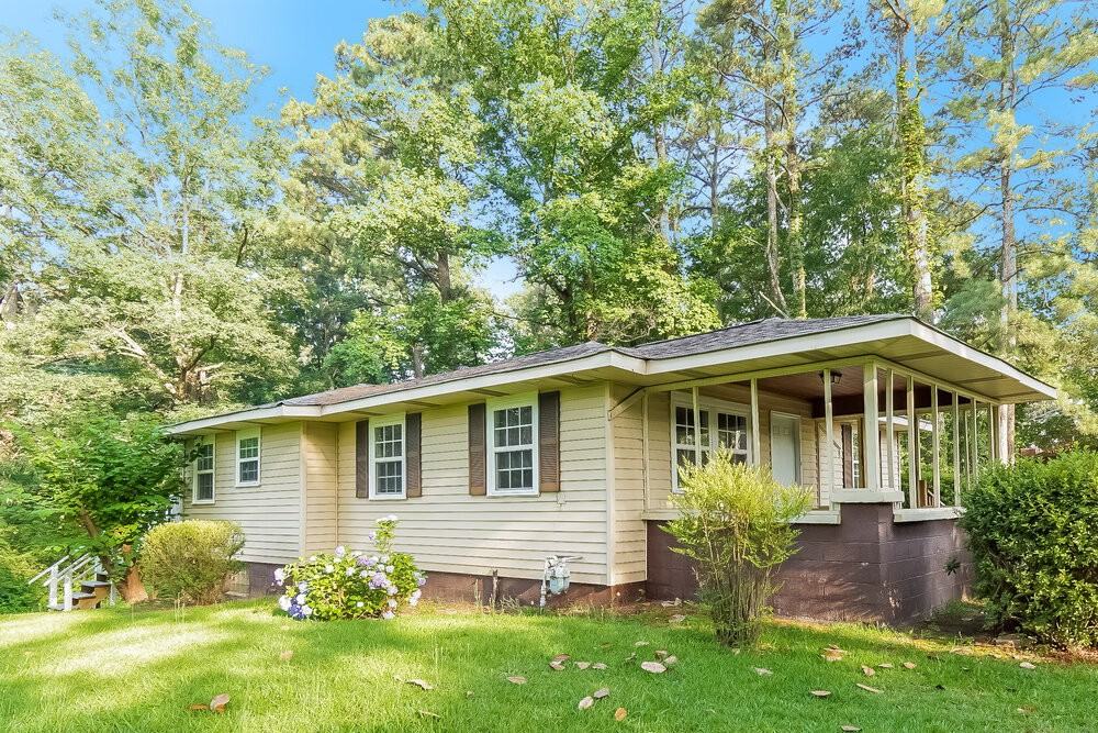 1116 Hayes Rd - Photo 4 of 20