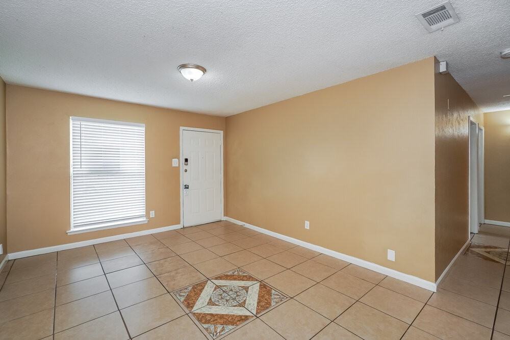 3713 Arnold Dr - Photo 5 of 16