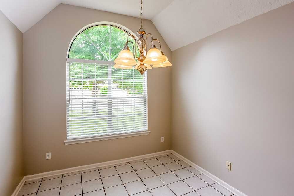 8363 Cross Point Dr - Photo 7 of 17