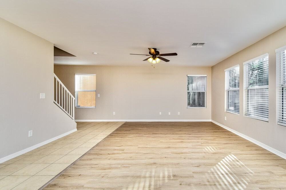 6766 S Parliament Dr - Photo 5 of 20