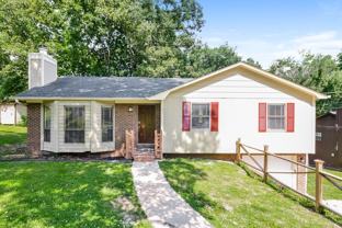 1121 Sunscape Cir - Photo 1 of 1