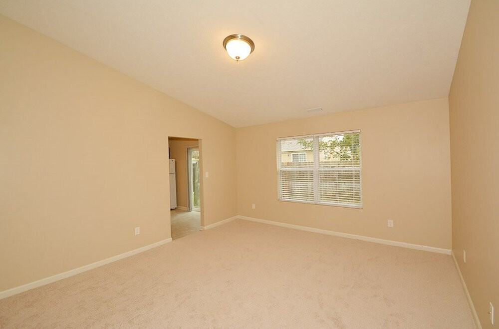 4071 Dogwood Ct - Photo 2 of 20