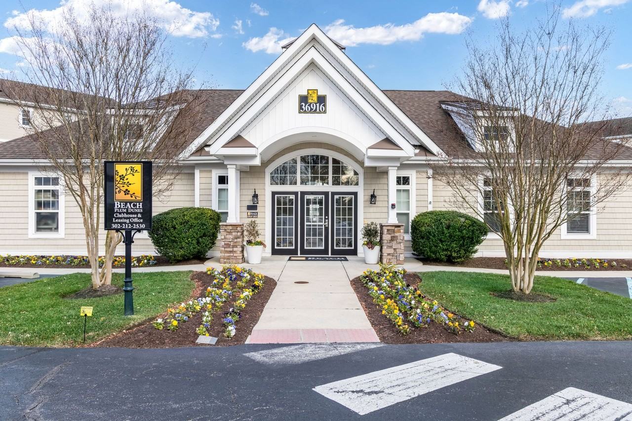 Beach Plum Dunes - Photo 2 of 29