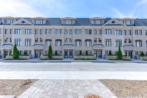 featured image of 1145 Ossington Ave