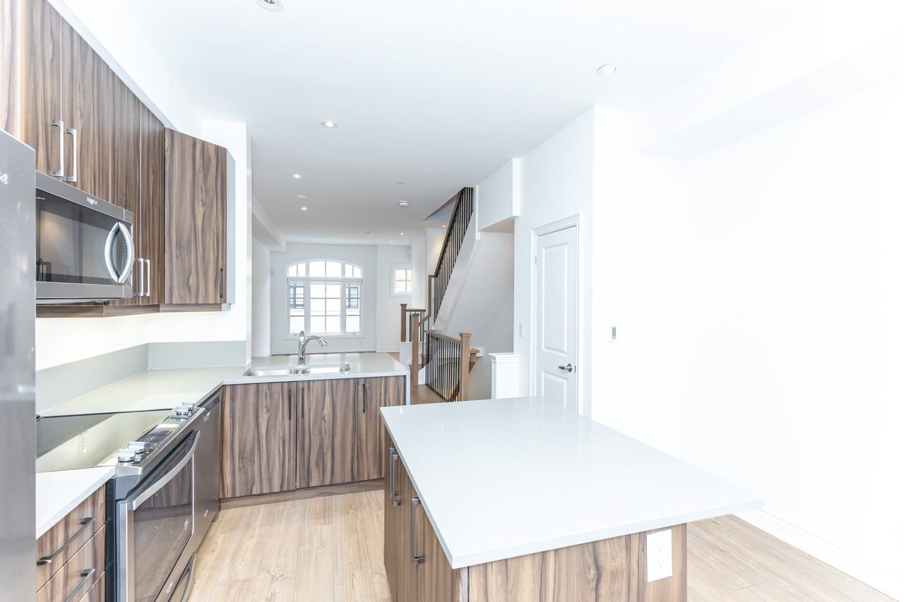 The Ossington - Photo 7 of 50