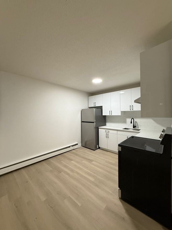 The Mcdonald - Photo 3 of 21