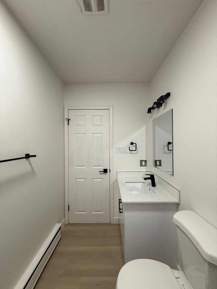 The Laurier - Photo 4 of 20