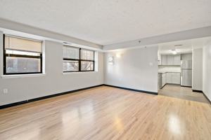 featured image of 700 S 17th St