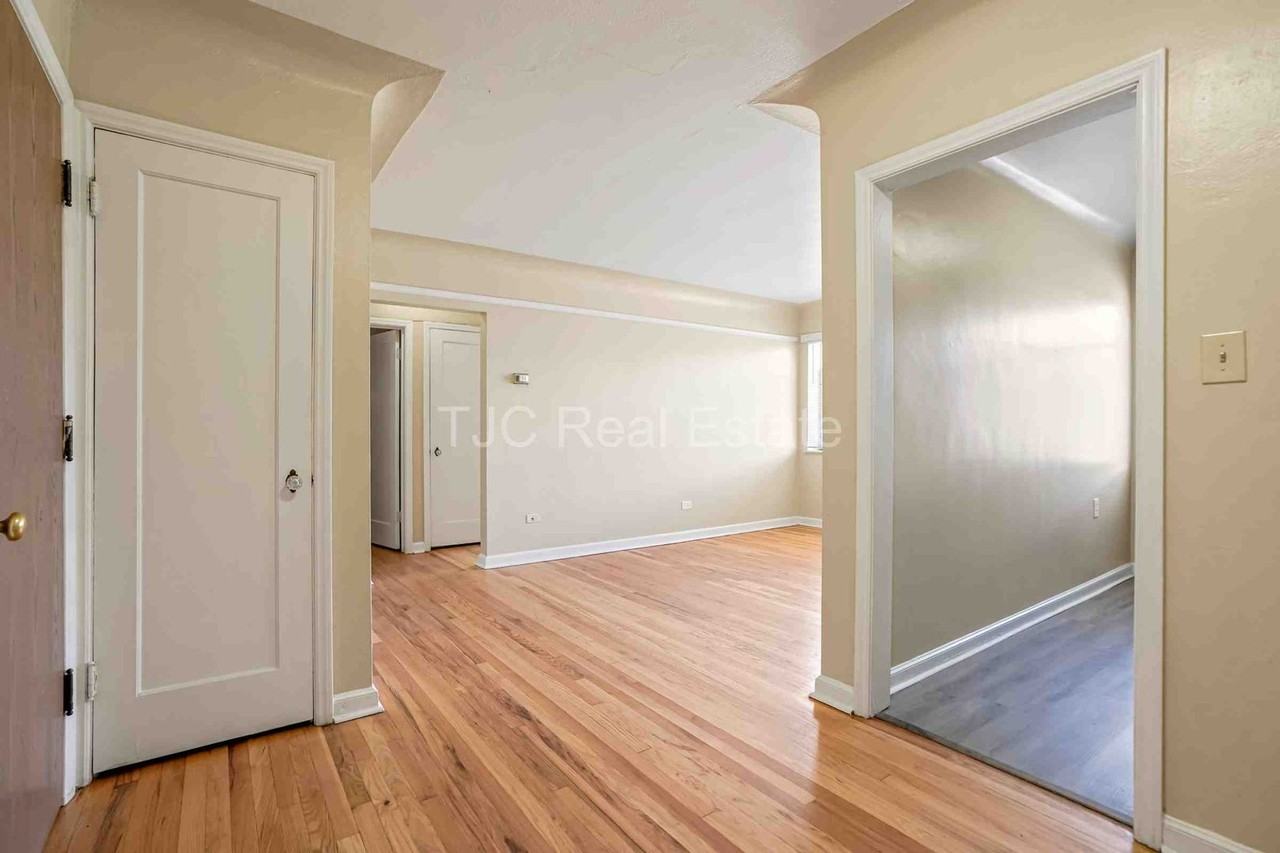 500 Logan Street - Photo 3 of 22