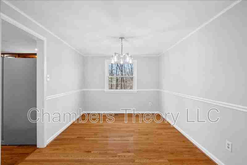 8300 White Star Ct - Photo 6 of 40
