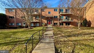 10620 Weymouth St #1 - Photo 1 of 1