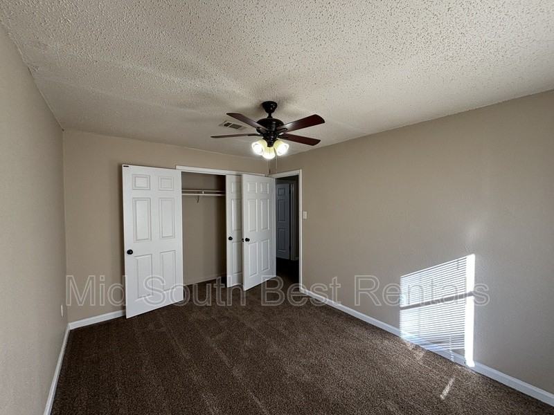 26 Hiland Pl #B - Photo 6 of 9