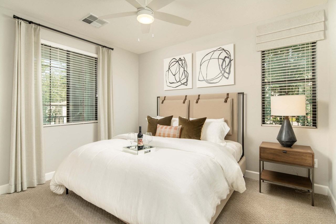 Spire Deer Valley - Photo 6 of 33